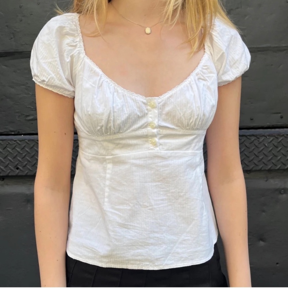 Brandy Melville Blair Cotten ruffle top